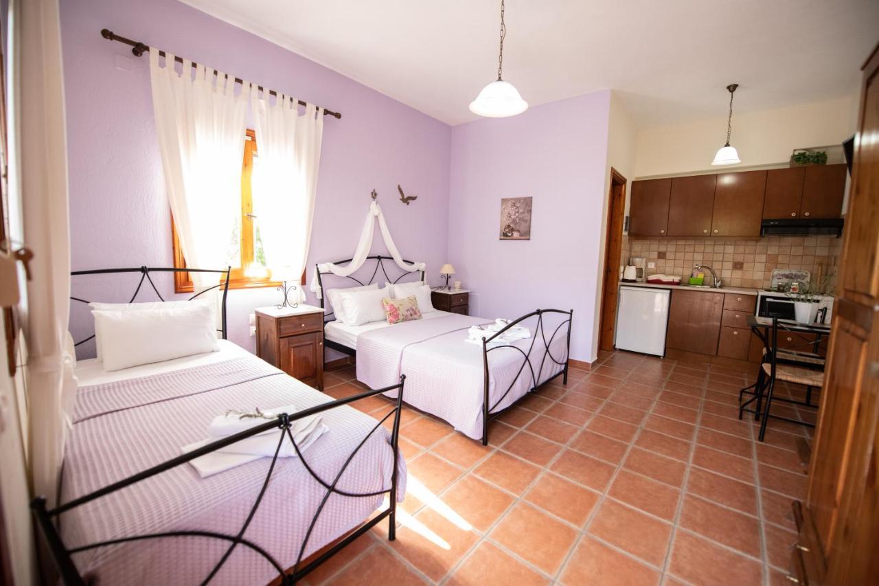 Katikies Stamatias Studios & Maisonettes Agnontas المظهر الخارجي الصورة